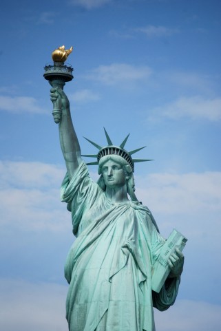 ニューヨークの自由の女神像